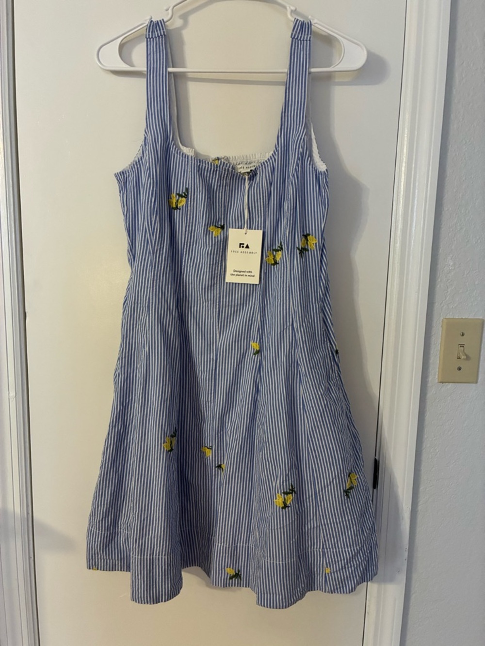 Women’s Free Assembly Blue Striped Lemon Embroidered Dress - Picture 1 of 11